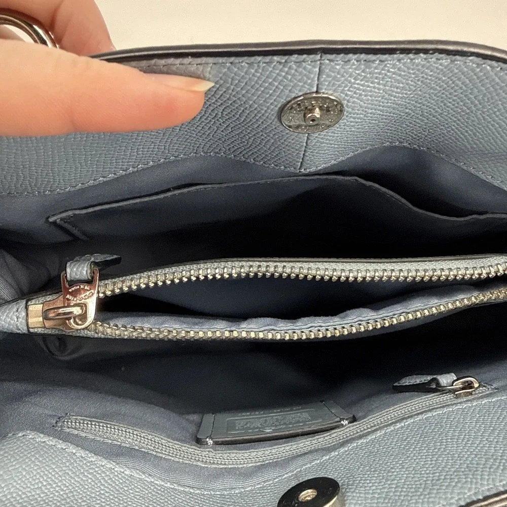 Coach Minetta Blue Pebbled Leather Satchel Crossbody Bag New York Chic Preppy